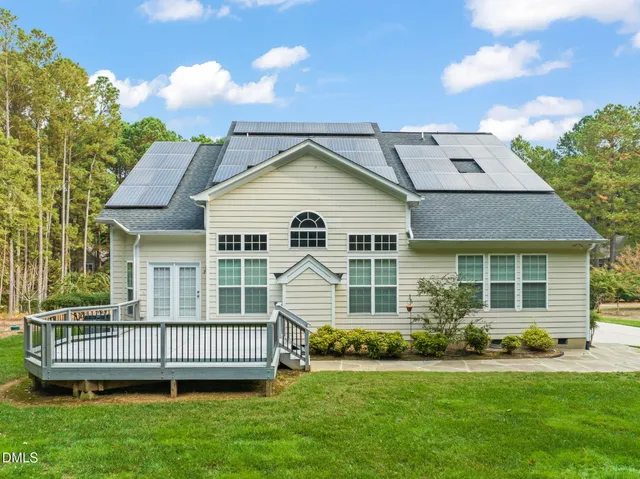 $950,000 | 1009 Hidden River Court, Raleigh, NC 27614