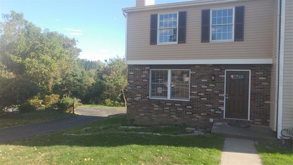 253 Shady Ridge Drive Monroeville, PA 15146 - Photo 3 of 10 Gallery Image 3