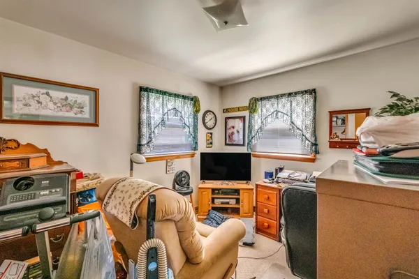 $450,000 | 1410 Hickory Lane, New Holstein, WI 53061
