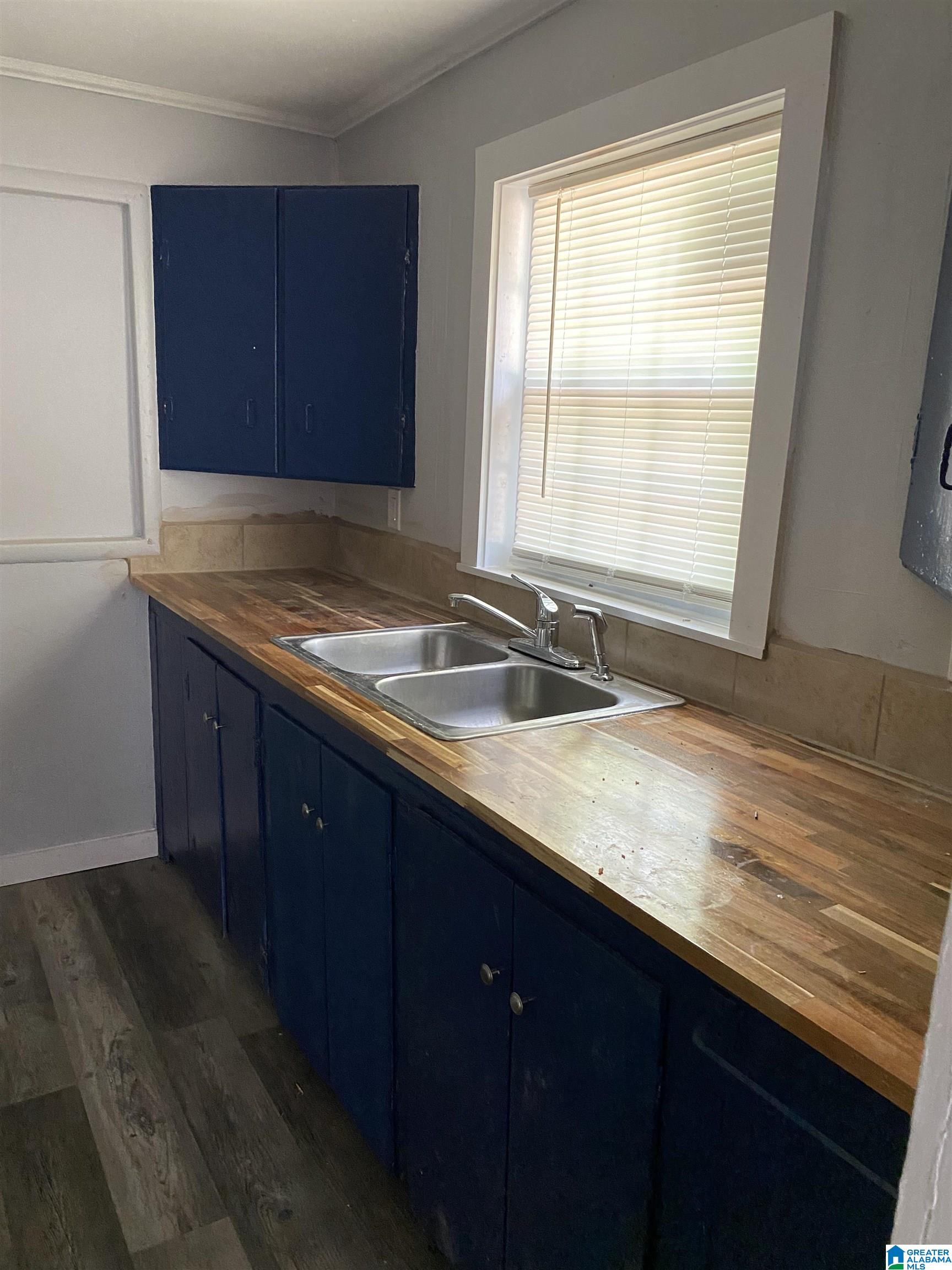 1206 15th Street Midfield, AL 35228 - Photo 5 of 12