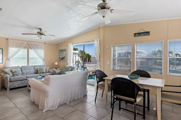 $525,000 | 701 Spanish Main Drive, Unit 453, Cudjoe, FL 33042
