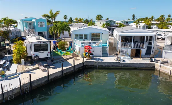 $525,000 | 701 Spanish Main Drive, Unit 453, Cudjoe, FL 33042