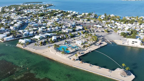 $525,000 | 701 Spanish Main Drive, Unit 453, Cudjoe, FL 33042