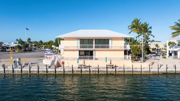 $525,000 | 701 Spanish Main Drive, Unit 453, Cudjoe, FL 33042