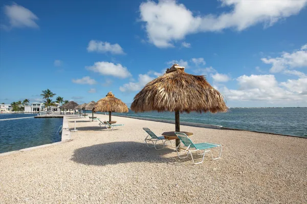 $525,000 | 701 Spanish Main Drive, Unit 453, Cudjoe, FL 33042