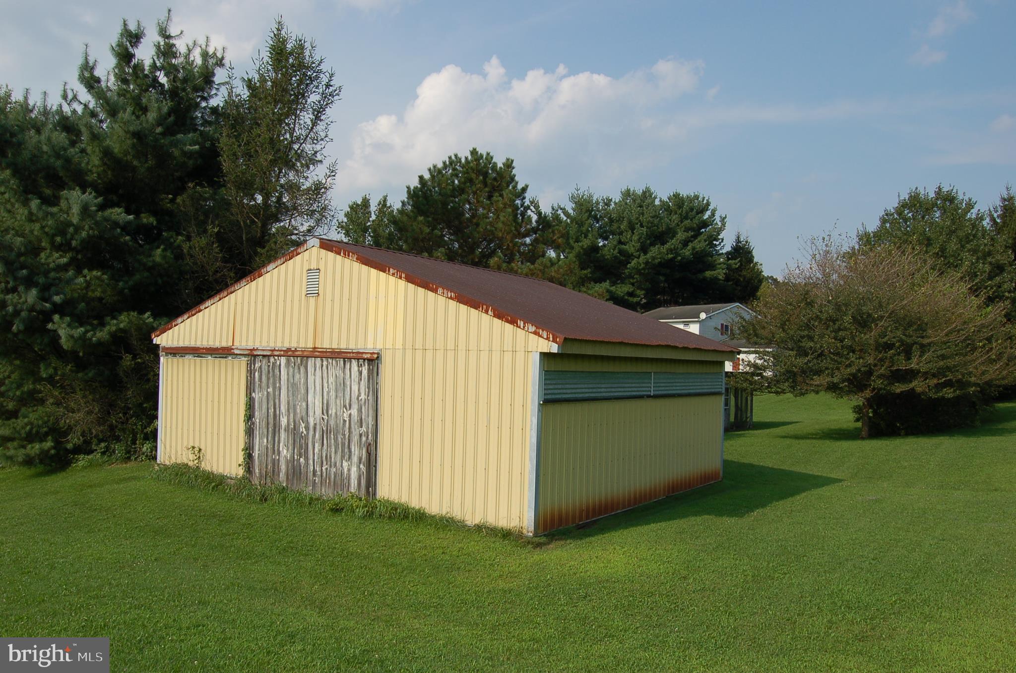 3 Bullfrog Road Grantville, PA 17028 - Photo 3 of 12 horse barn