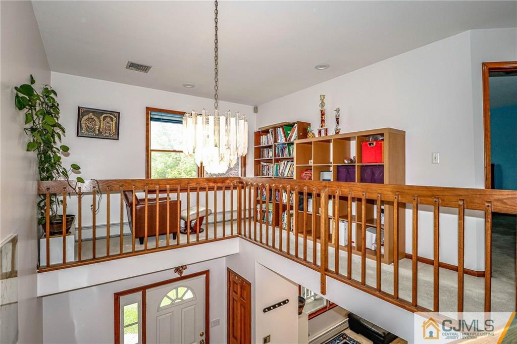 7 Mindy Road Edison, NJ 08820 - Photo 14 of 40 Gallery Image 14