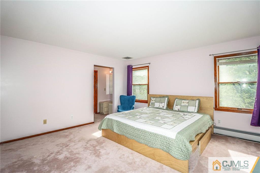 7 Mindy Road Edison, NJ 08820 - Photo 9 of 40 Gallery Image 9