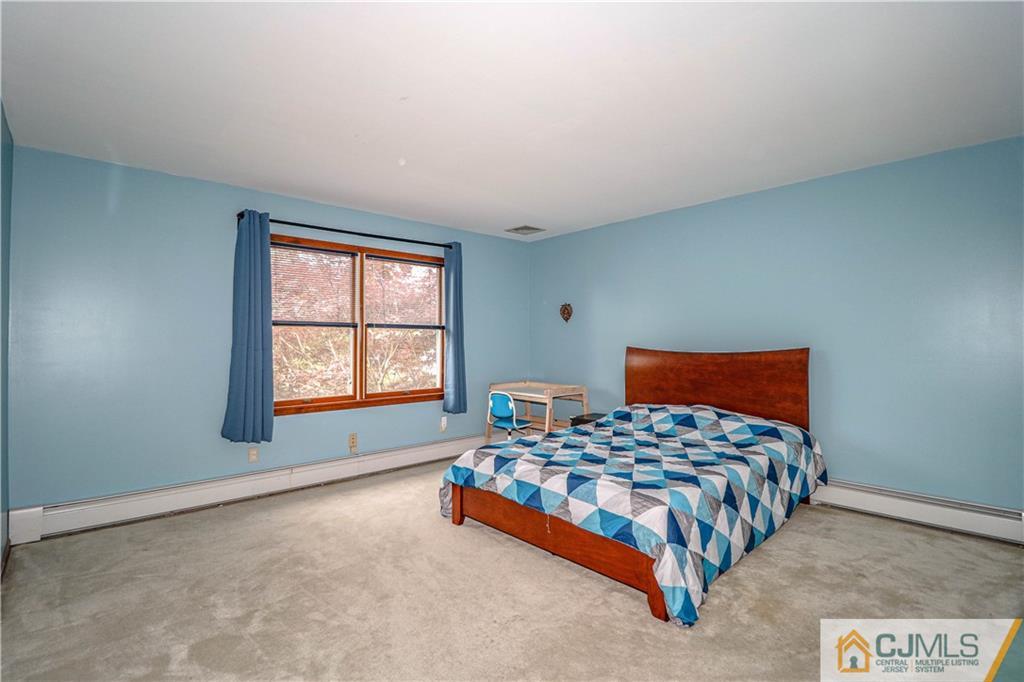 7 Mindy Road Edison, NJ 08820 - Photo 10 of 40 Gallery Image 10