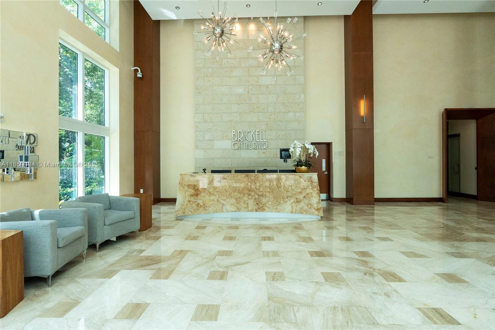 31 Southeast 5th Street, Unit 2610 Miami, FL 33131 - Photo 11 of 24