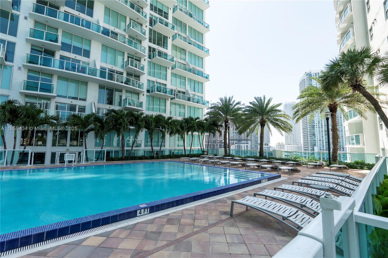 31 Southeast 5th Street, Unit 2610 Miami, FL 33131 - Photo 2 of 24