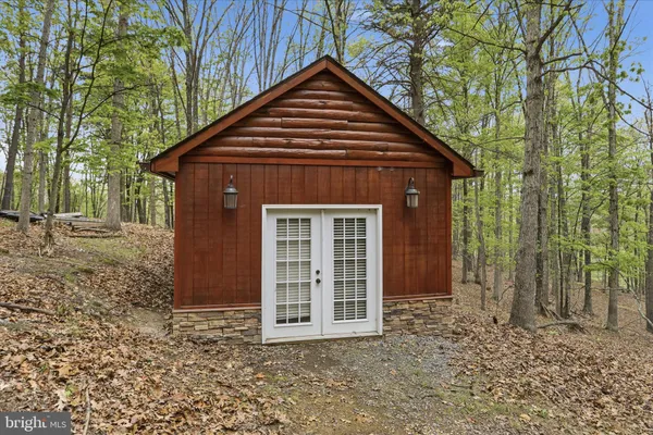 $449,900 | 355 Hemlock Court, Paw Paw, WV 25434
