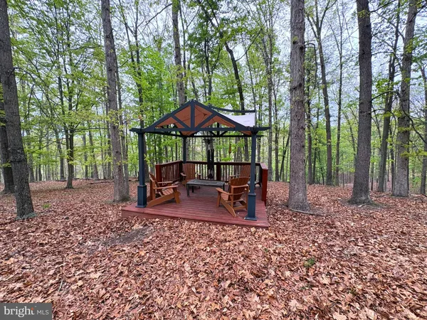 $449,900 | 355 Hemlock Court, Paw Paw, WV 25434
