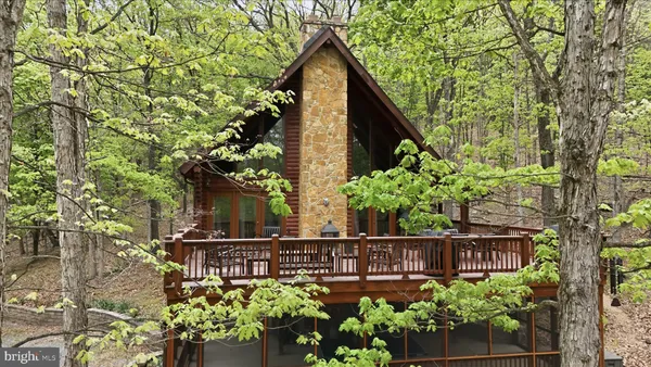 $449,900 | 355 Hemlock Court, Paw Paw, WV 25434