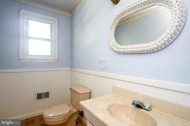 5518 Emory Road Upperco, MD 21155 - Photo 11 of 23 Interior (General)
