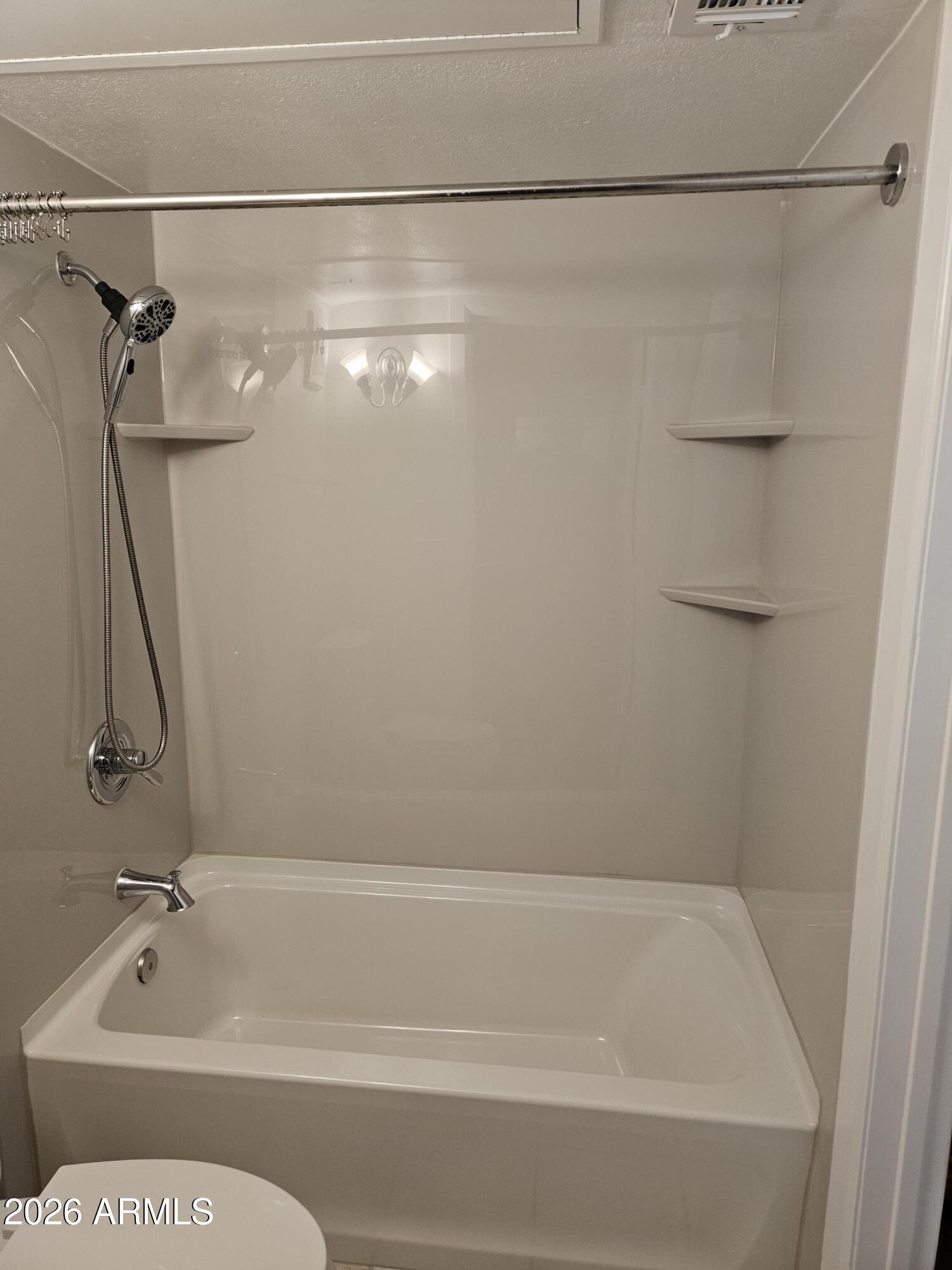 30 East Brown Road, Unit 1064 Mesa, AZ 85201 - Photo 12 of 22 20250226_111319