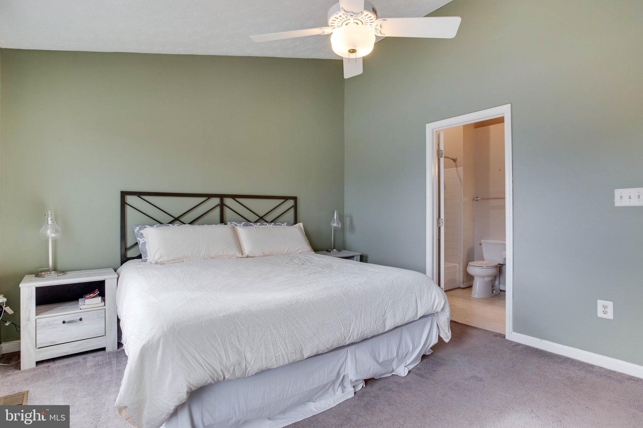 2467 Warm Spring Way Odenton, MD 21113 - Photo 20 of 39 Gallery Image 20