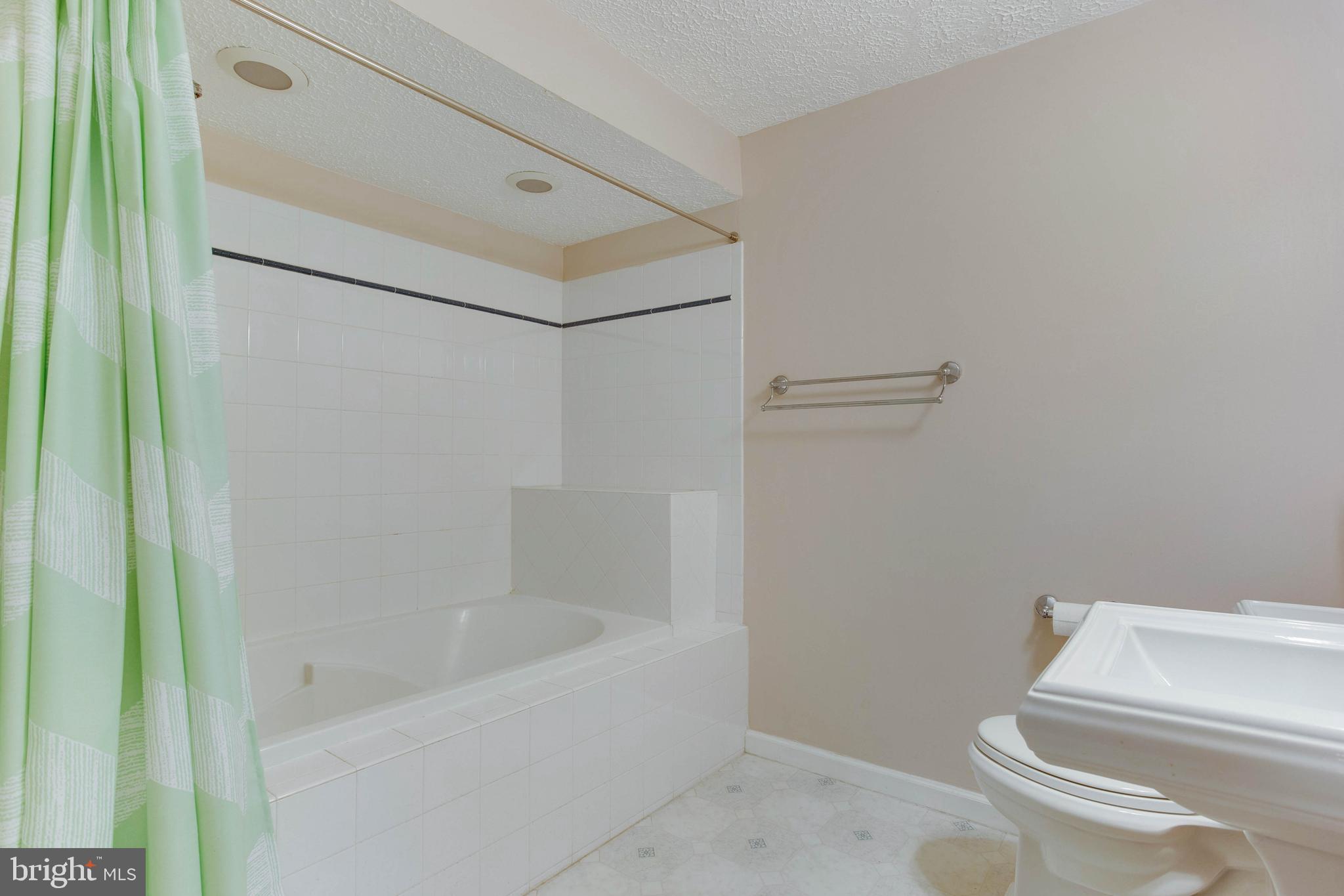 2467 Warm Spring Way Odenton, MD 21113 - Photo 22 of 39 Gallery Image 22