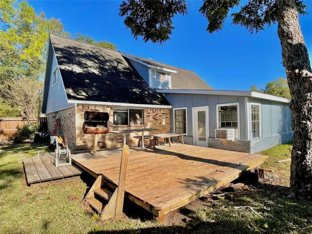 $2,000 | 11606 Sagehurst Lane, Houston, TX 77089