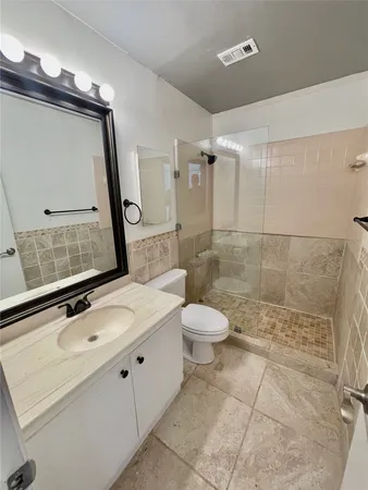 $2,000 | 11606 Sagehurst Lane, Houston, TX 77089