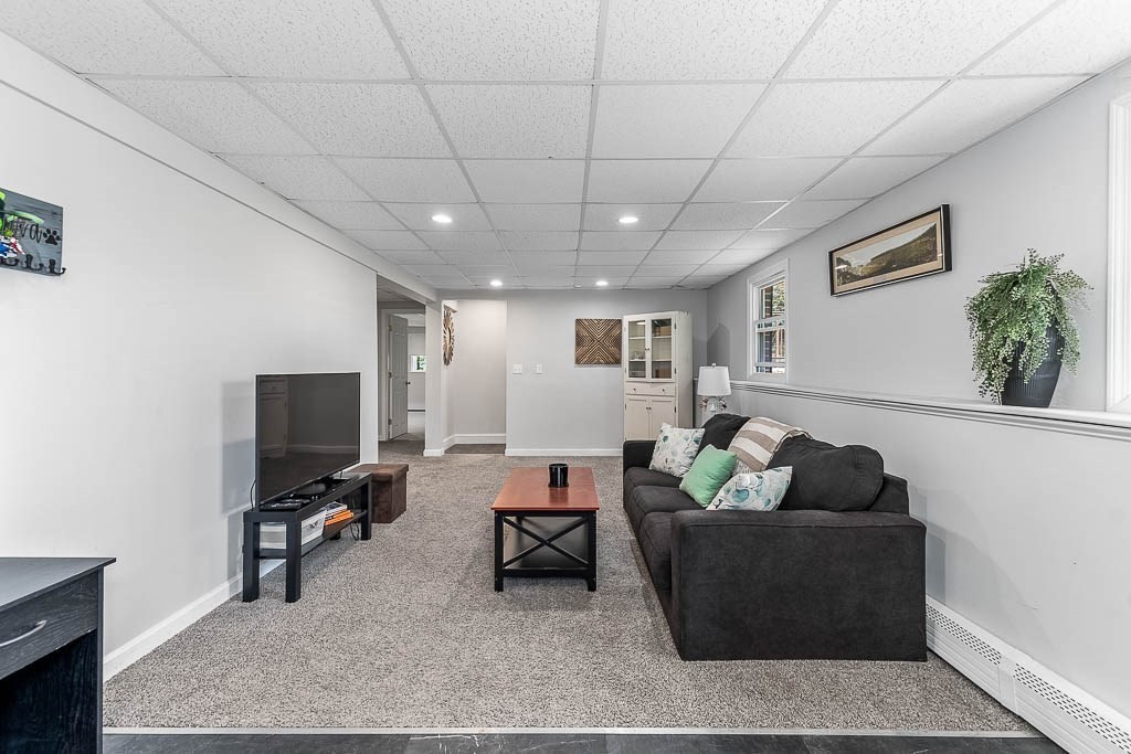 486 Leonard Street Raynham, MA 02767 - Photo 4 of 36 Gallery Image 4