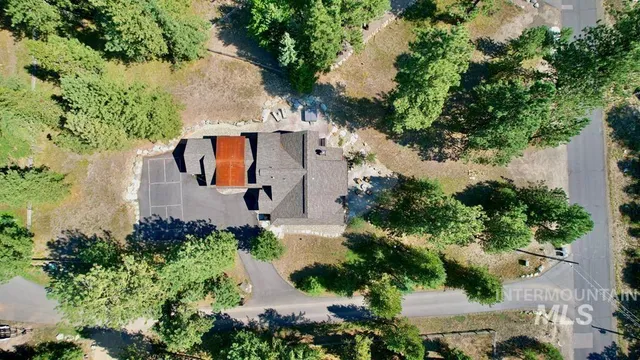 $1,669,000 | 212 Riovista, McCall, ID 83638