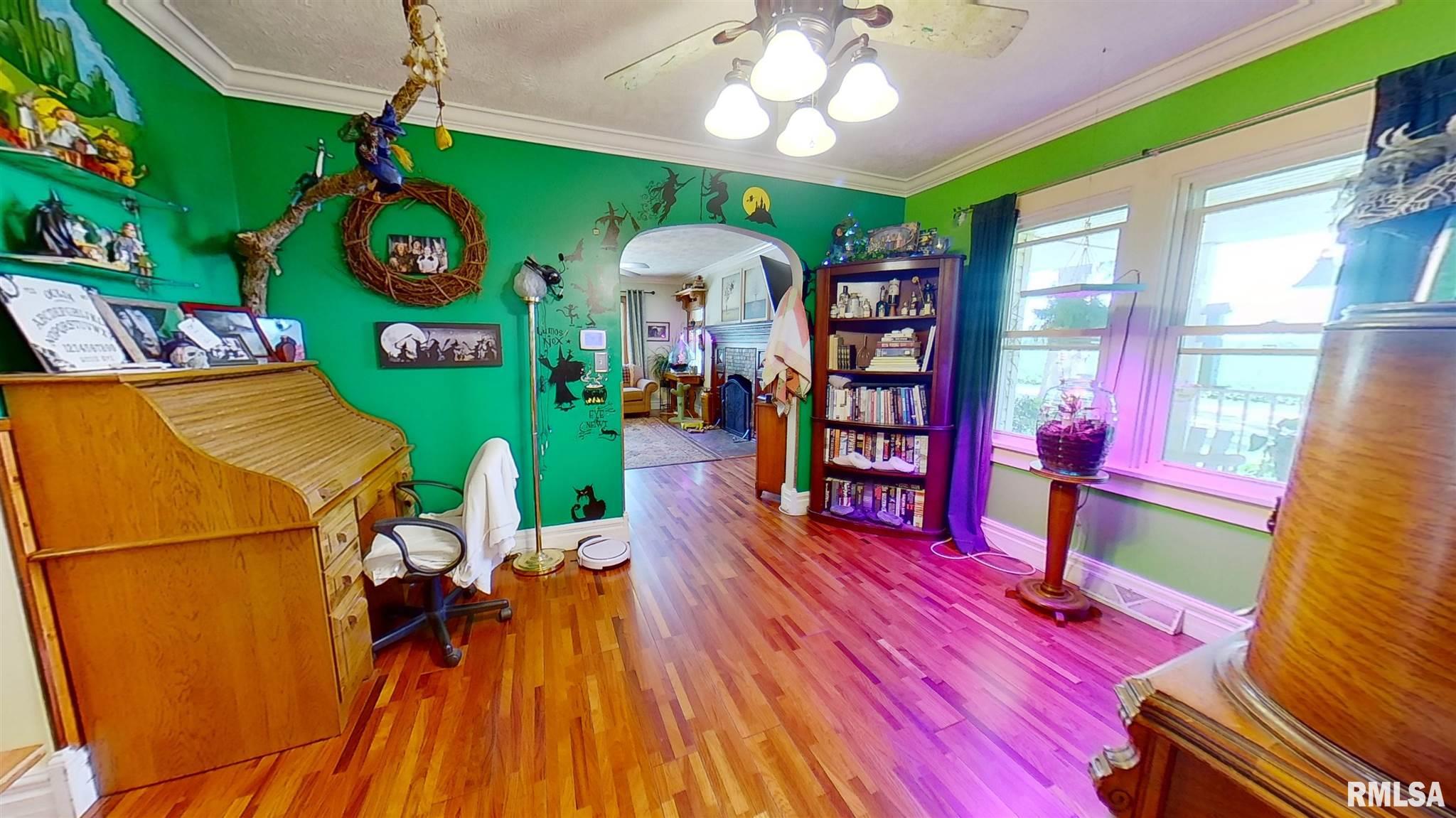Gallery Image 4