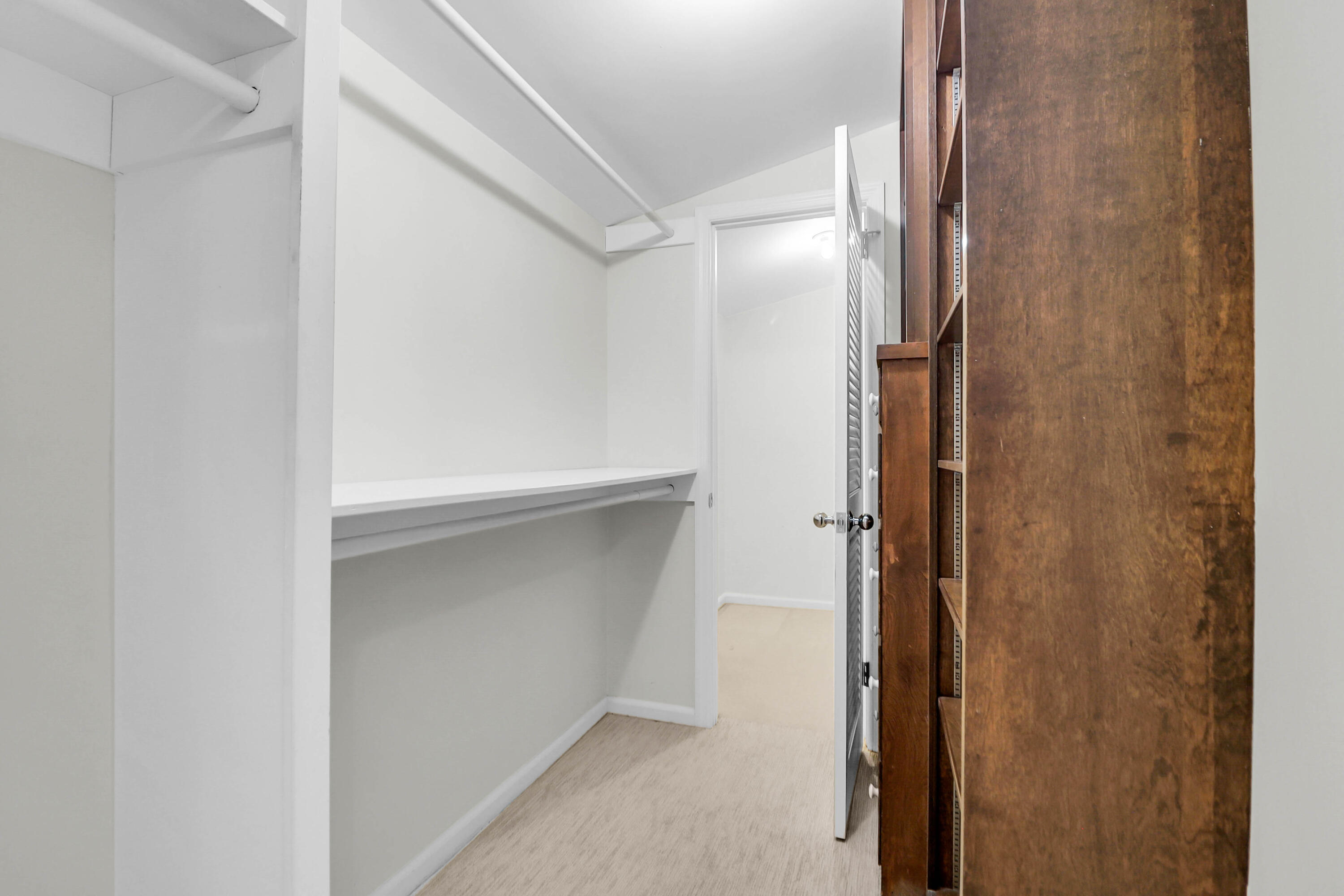 38 Sussex Road Charleston, SC 29407 - Photo 42 of 60 Built in Storage