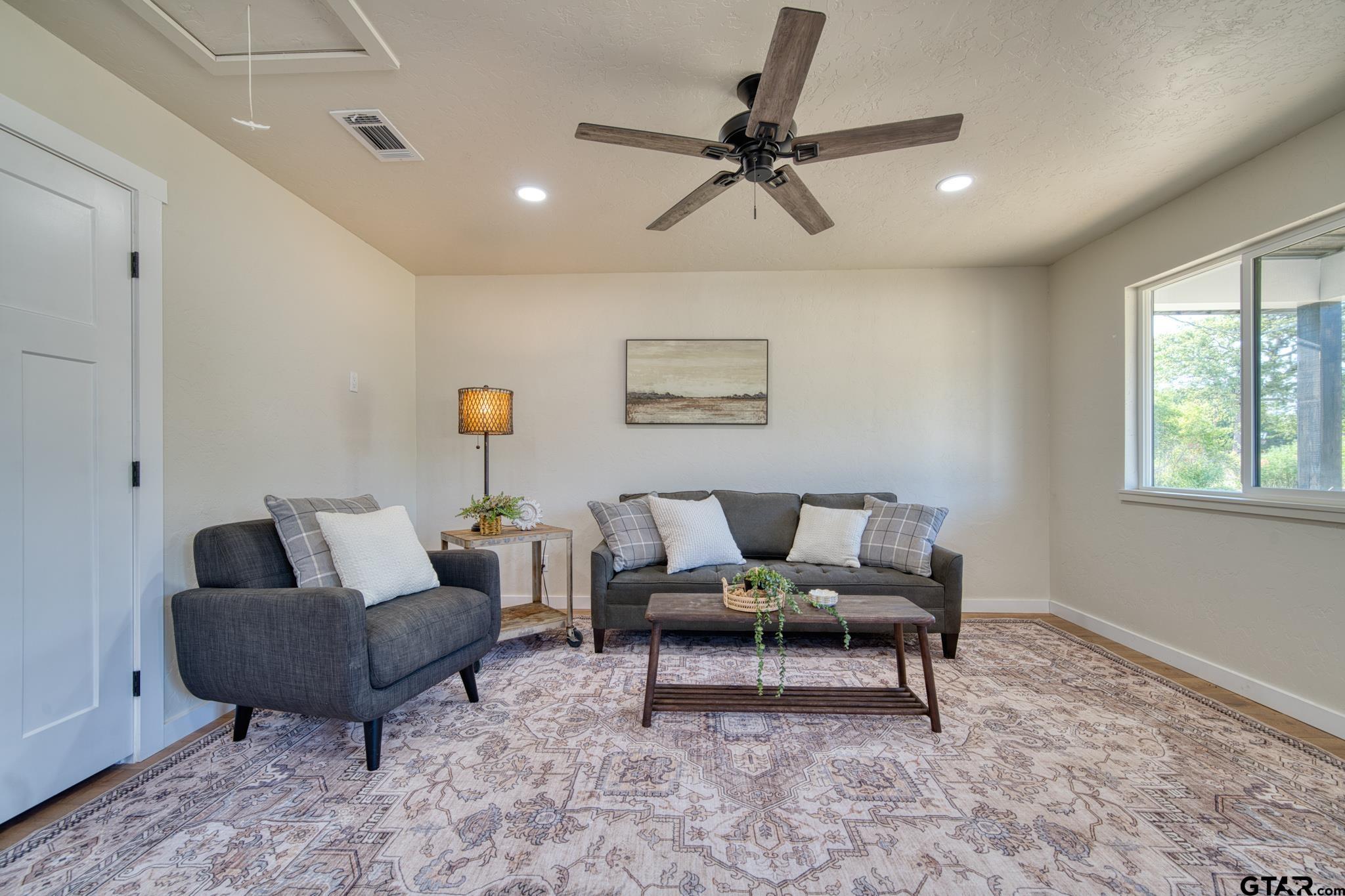 104 Private Road New Boston, TX 75570 - Photo 17 of 37 Gallery Image 17