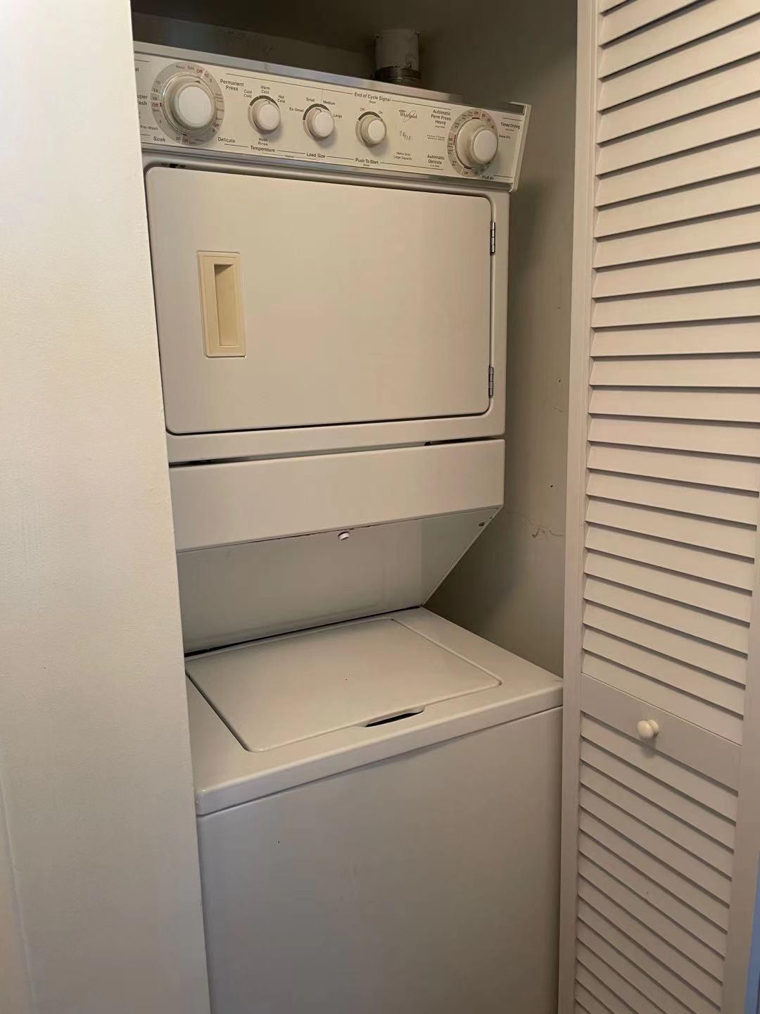 335 South Biscayne Boulevard, Unit 4004 Miami, FL 33131 - Photo 11 of 11 Photo 11