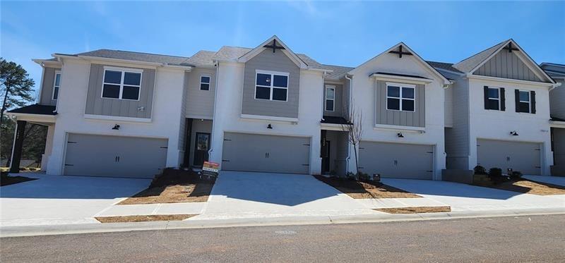 1476 Fern Ridge Lane Norcross, GA 30093 - Photo 4 of 19 a view of a house with a street