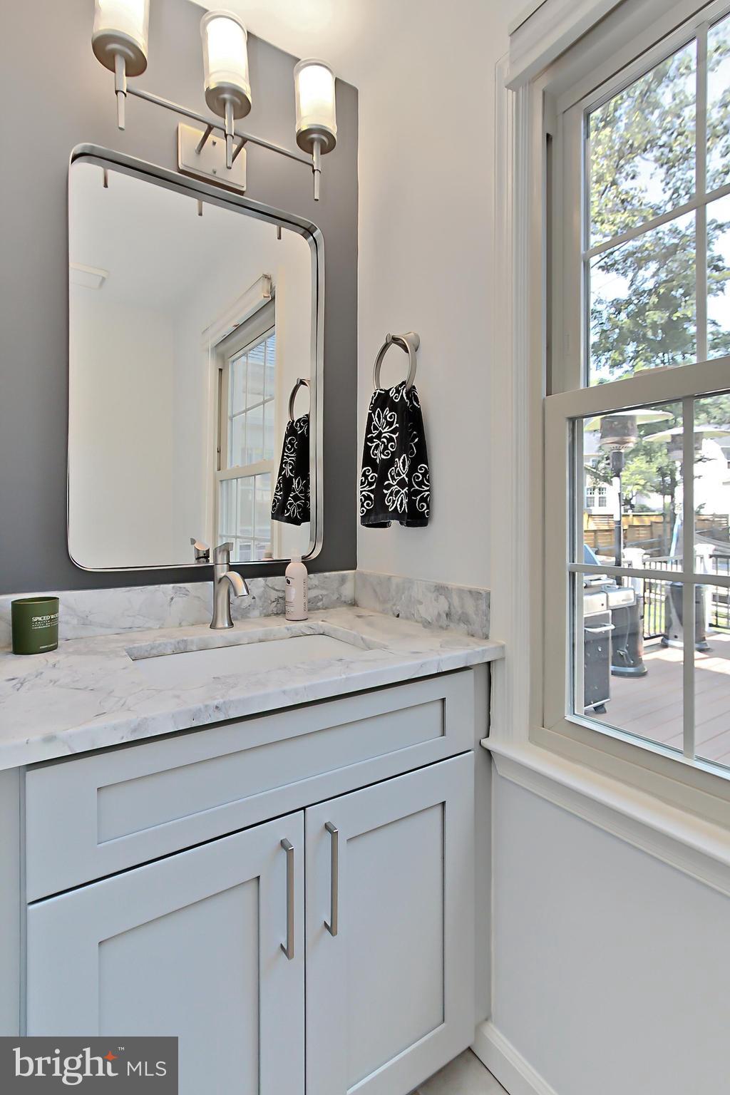 9516 Retriever Road Burke, VA 22015 - Photo 11 of 42 Gallery Image 11