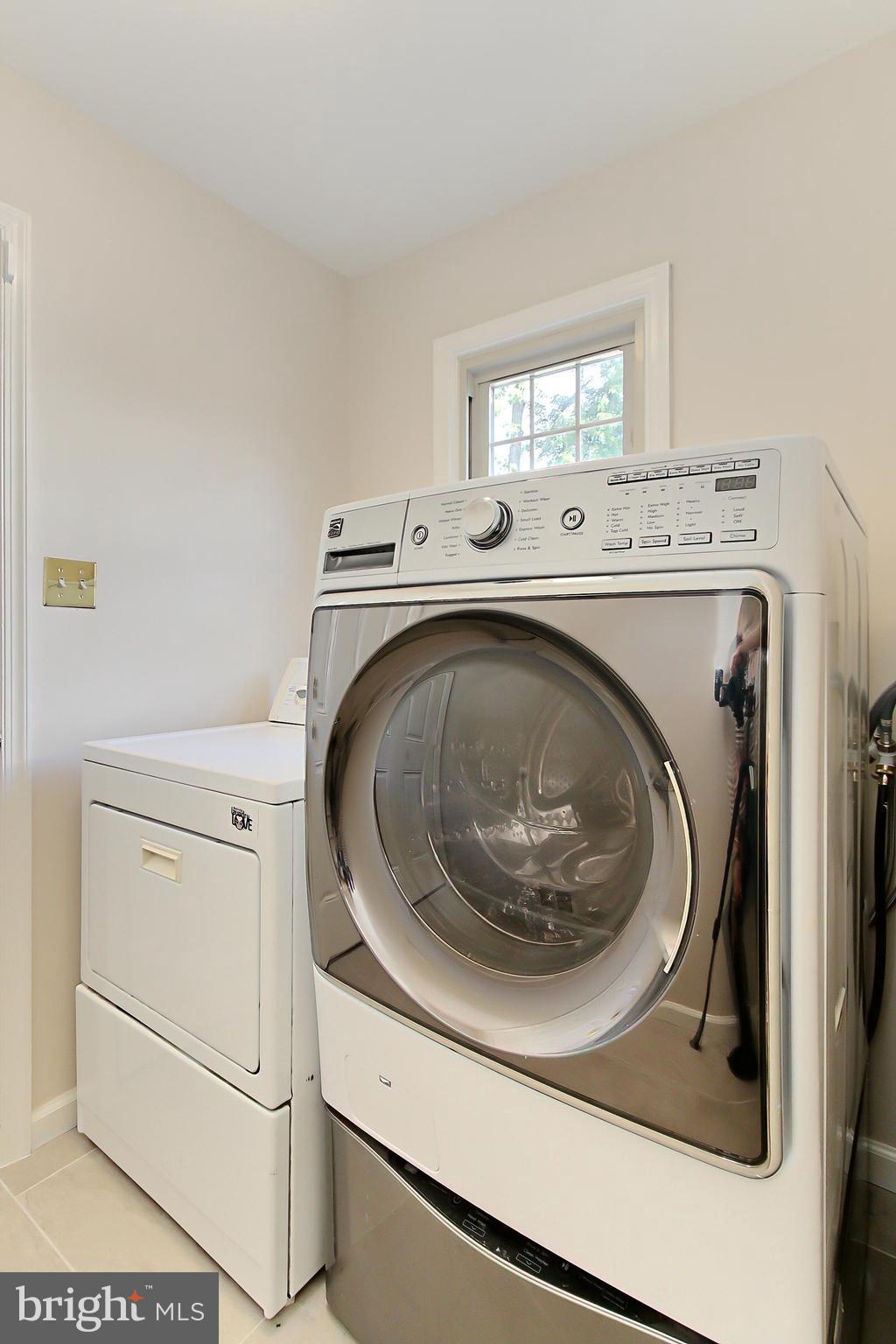 9516 Retriever Road Burke, VA 22015 - Photo 12 of 42 Gallery Image 12