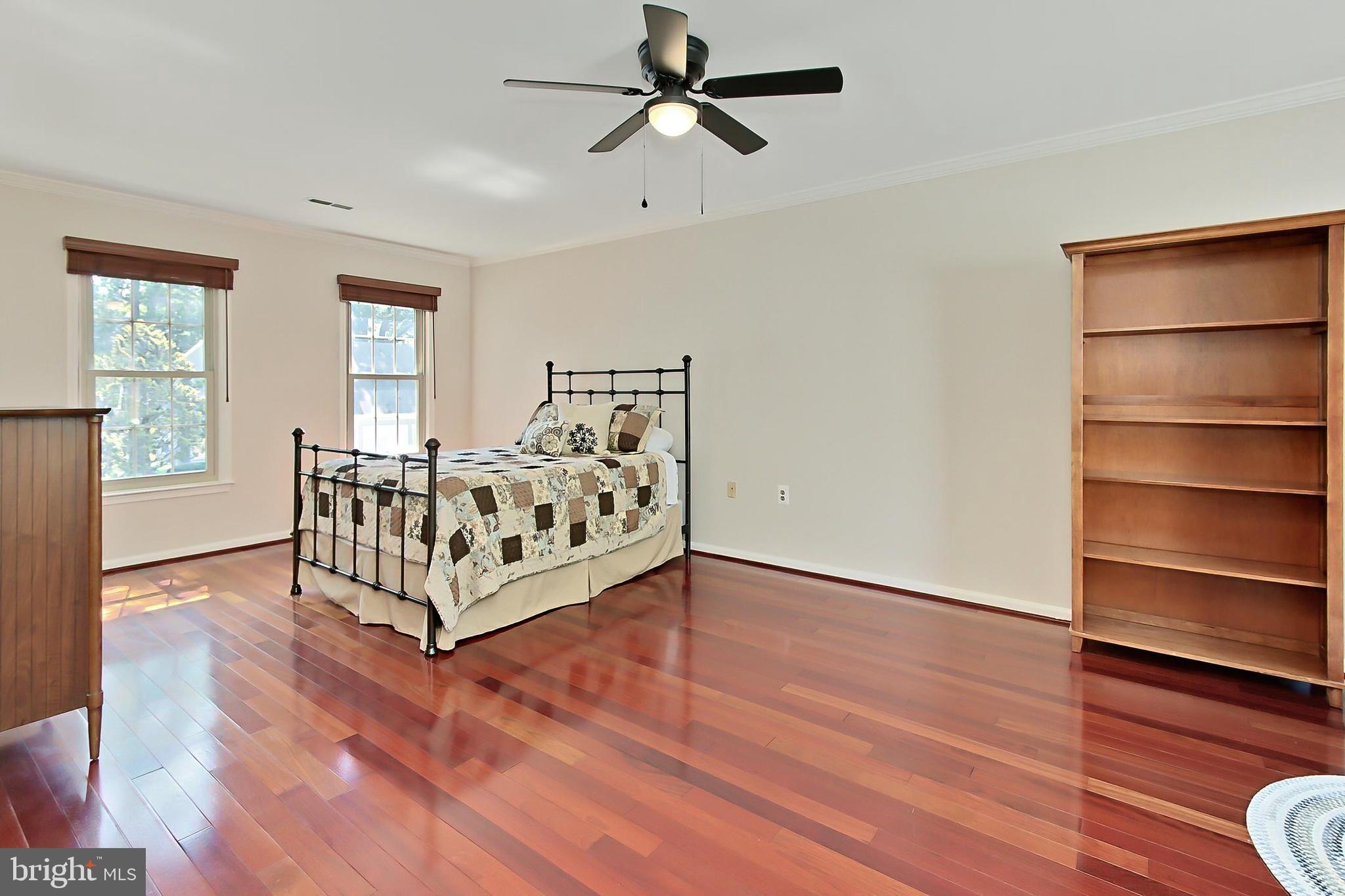 9516 Retriever Road Burke, VA 22015 - Photo 20 of 42 Gallery Image 20