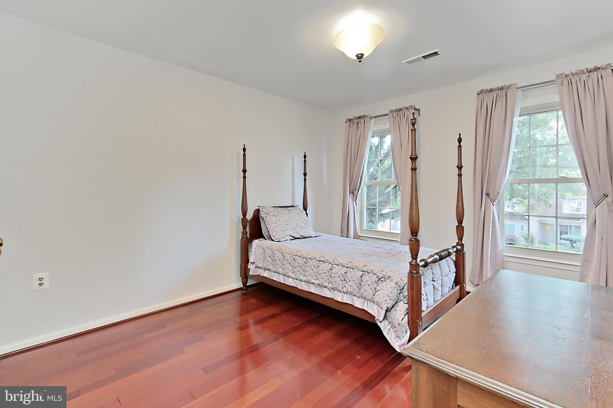 9516 Retriever Road Burke, VA 22015 - Photo 26 of 42 Gallery Image 26