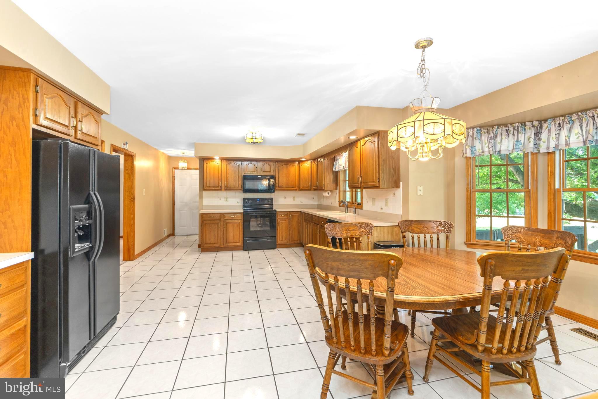 2050 Miller Road Pennsburg, PA 18073 - Photo 9 of 47