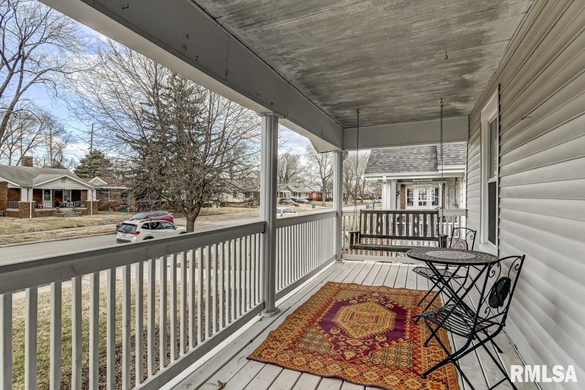 2112 South 4th Street Springfield, IL 62703 - Photo 2 of 35