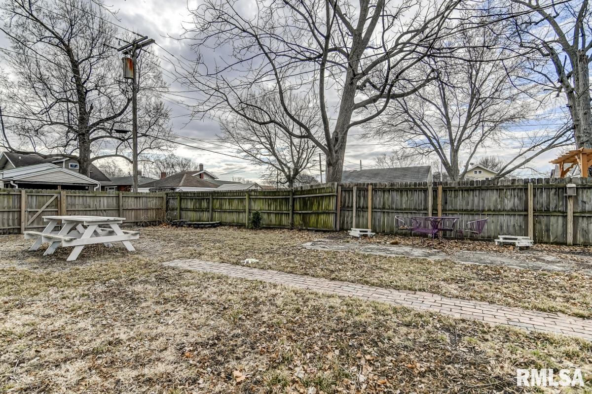 2112 South 4th Street Springfield, IL 62703 - Photo 33 of 35