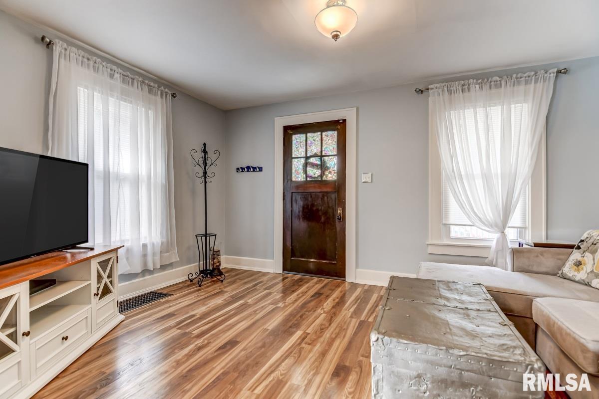 2112 South 4th Street Springfield, IL 62703 - Photo 5 of 35