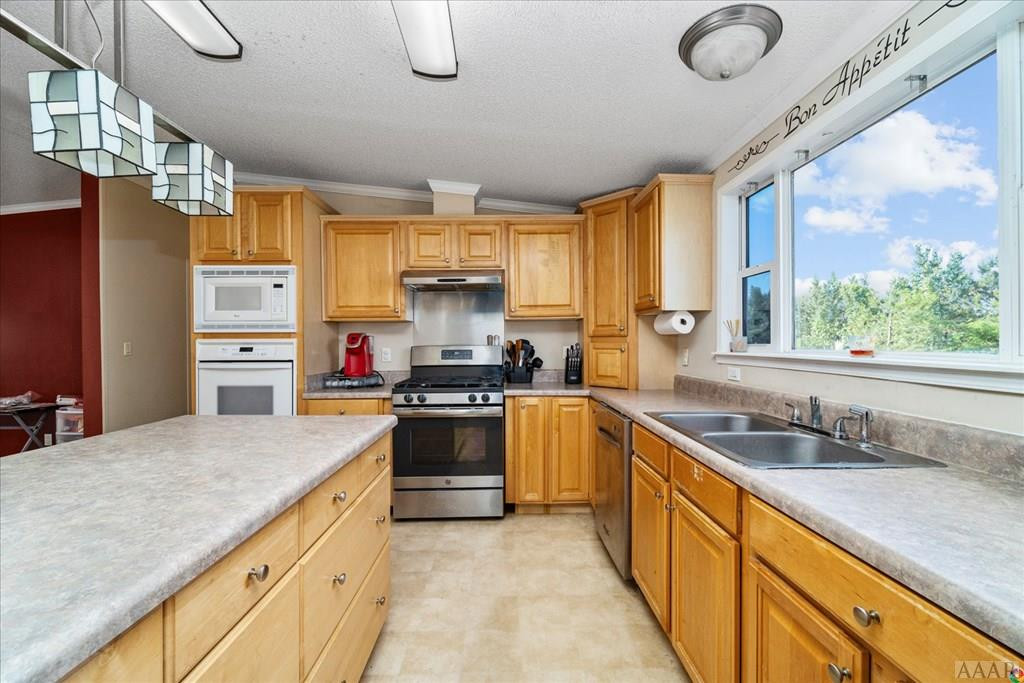 49 Whitehurst Road Gates, NC 27937 - Photo 4 of 17