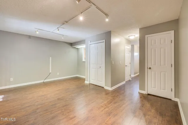 $199,900 | 200 Arrowhead Drive, Unit 4, Johnson City, TN 37601