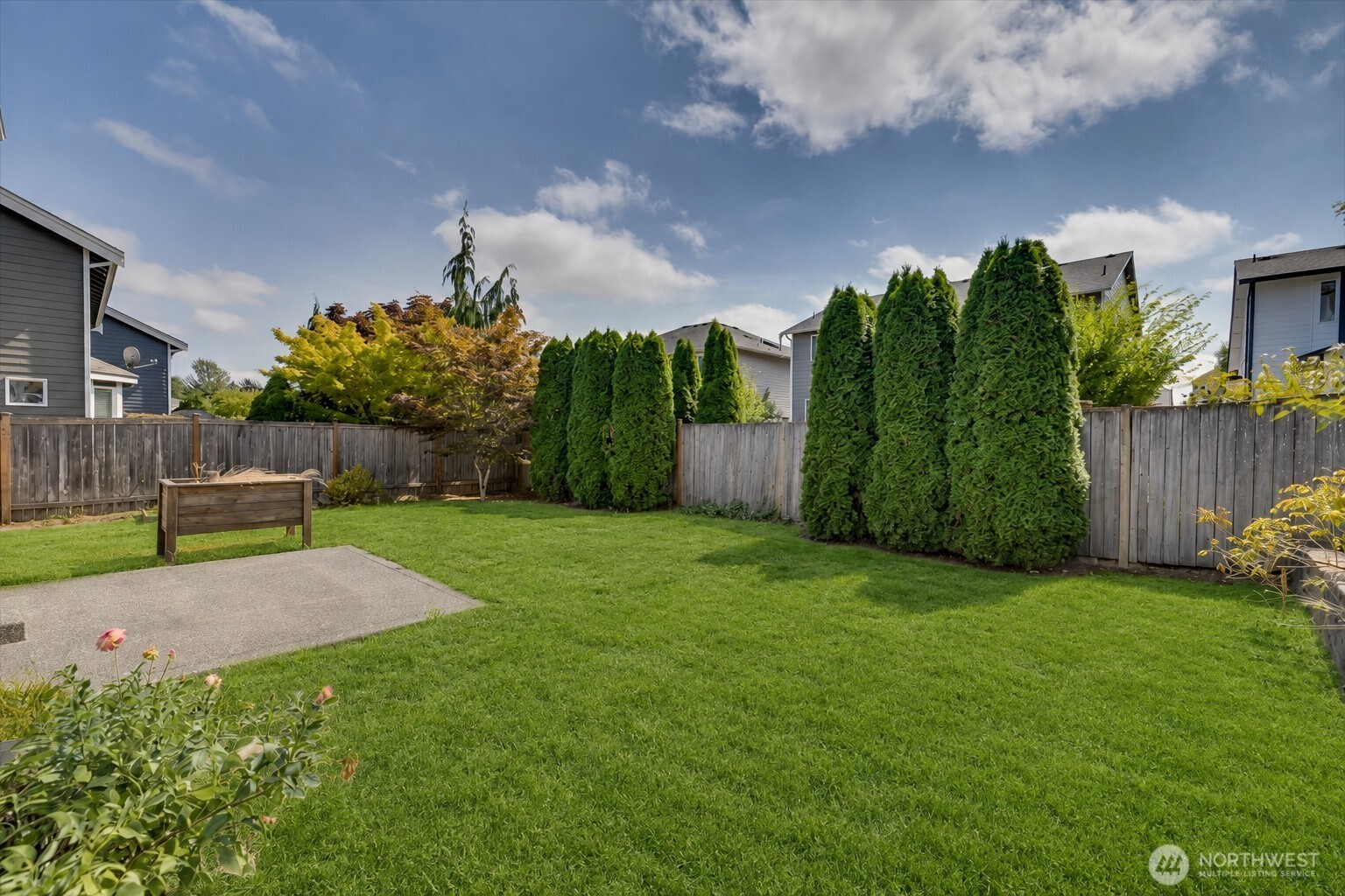 907 Ilwaco Place Northeast Renton, WA 98059 - Photo 29 of 36 Gallery Image 29