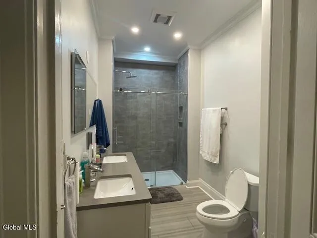 $679,900 | 166 Washington Avenue, Albany, NY 12210