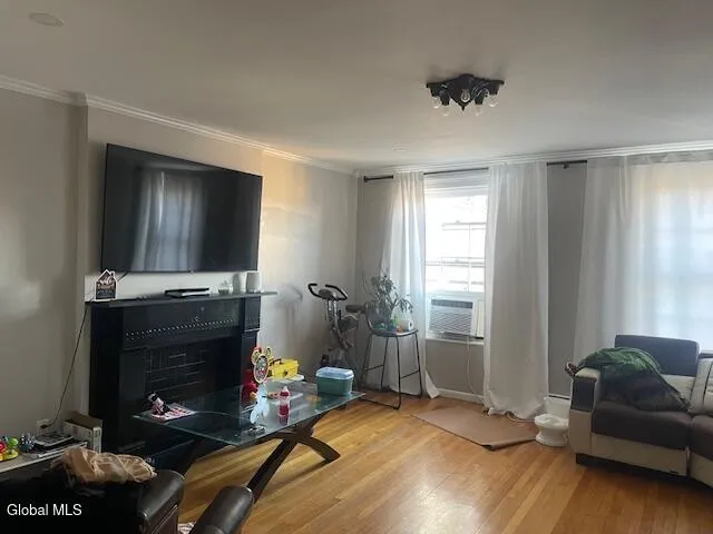 $679,900 | 166 Washington Avenue, Albany, NY 12210