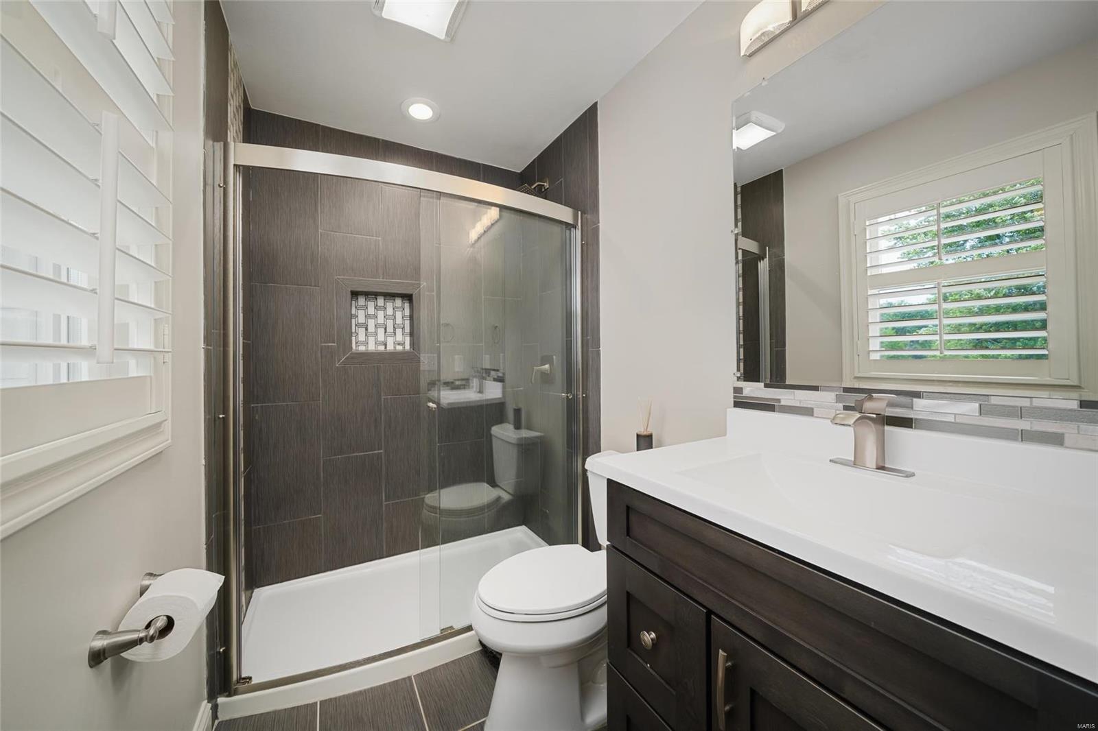 517 North Mason Road St. Louis, MO 63141 - Photo 12 of 23 Gallery Image 12