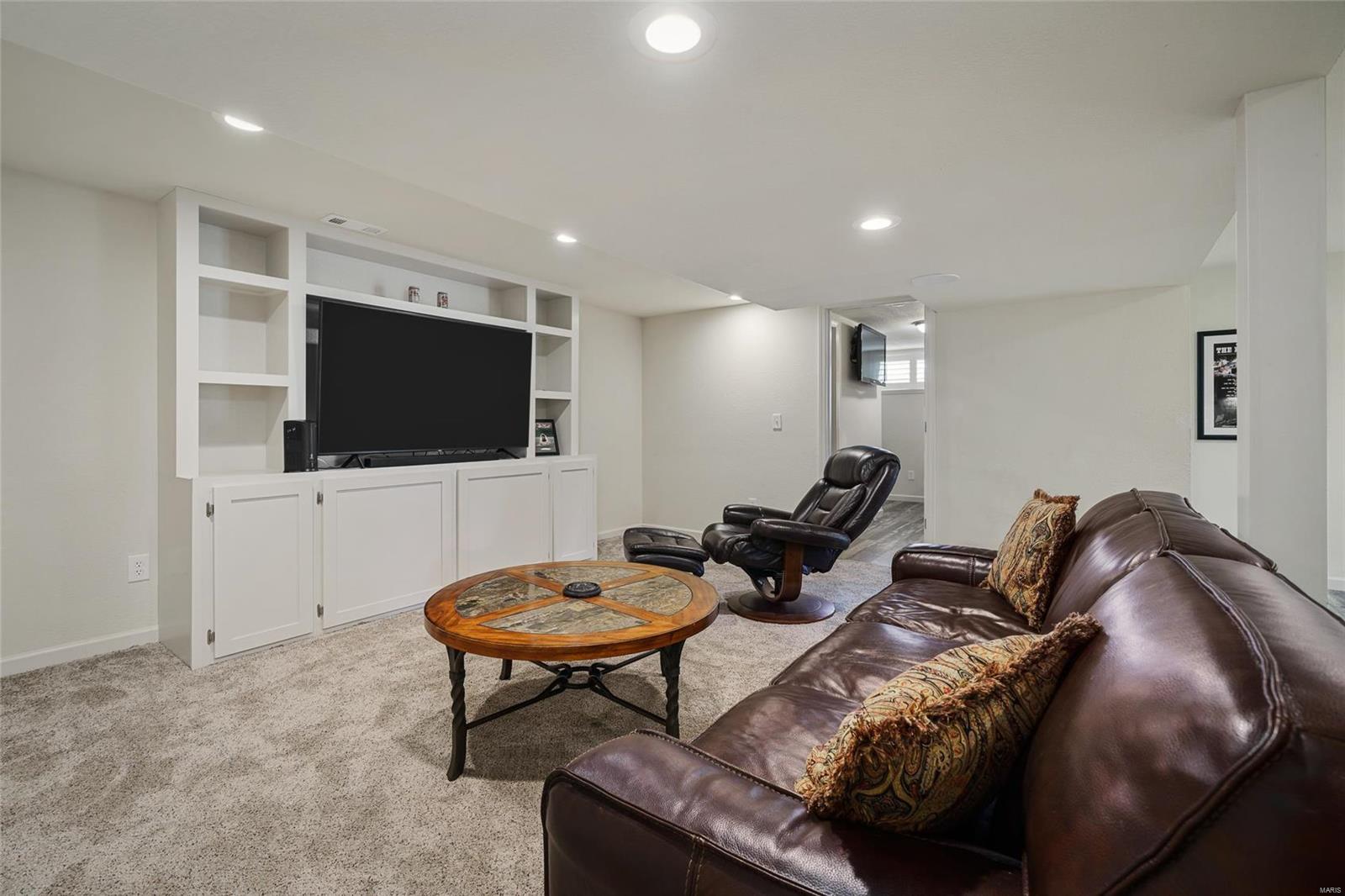517 North Mason Road St. Louis, MO 63141 - Photo 15 of 23 Gallery Image 15