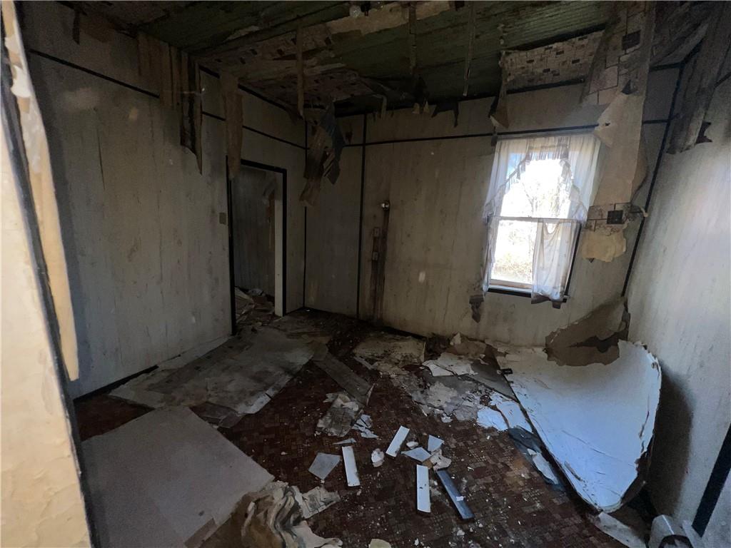 86 Southview Road McDonald, PA 15057 - Photo 10 of 16