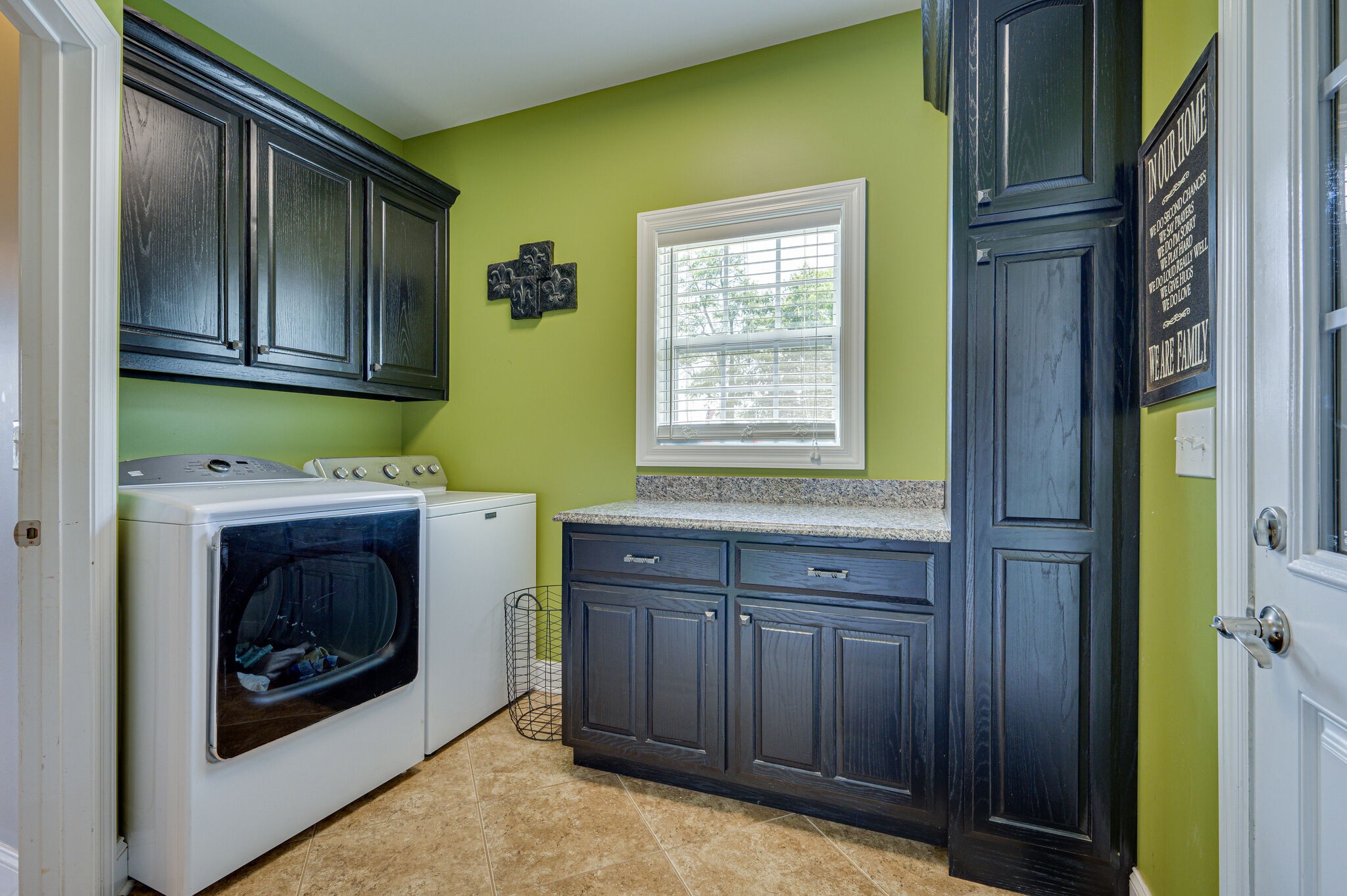 775 Ivy Lake Road Morrison, TN 37357 - Photo 29 of 69 a view of a kitchen with washer and dryer
