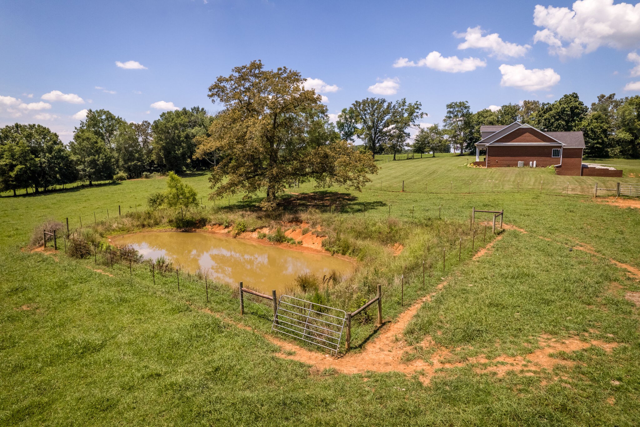 775 Ivy Lake Road Morrison, TN 37357 - Photo 66 of 69 a view of a lake with houses