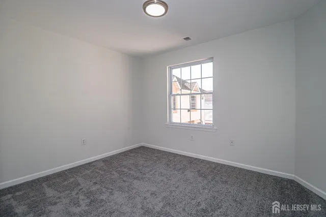 $2,500 | 105 Adamecs Way, South Amboy, NJ 08879